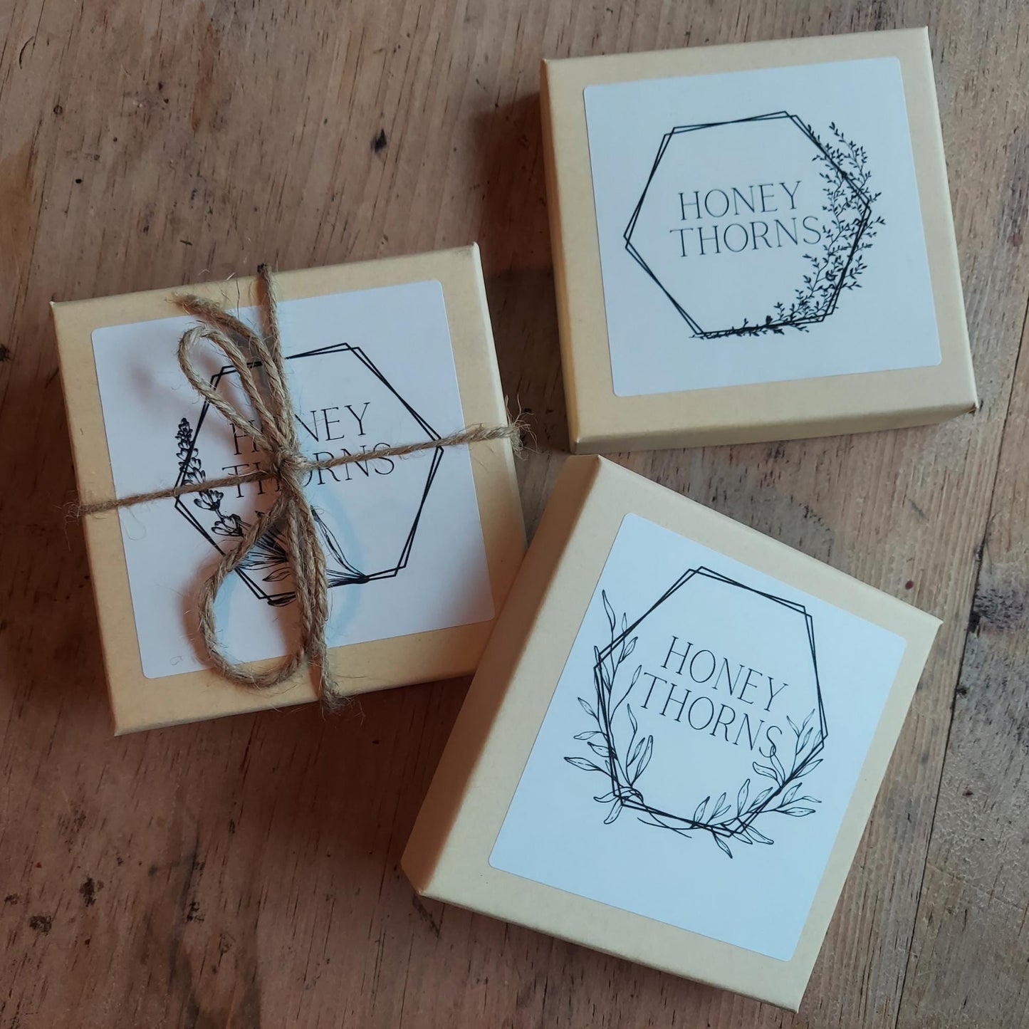 copper INTUITION bracelet. labradorite. lapis lazuli. sodalite. moonstone. minimalist. healing crystal jewelry. gemstone. protection.